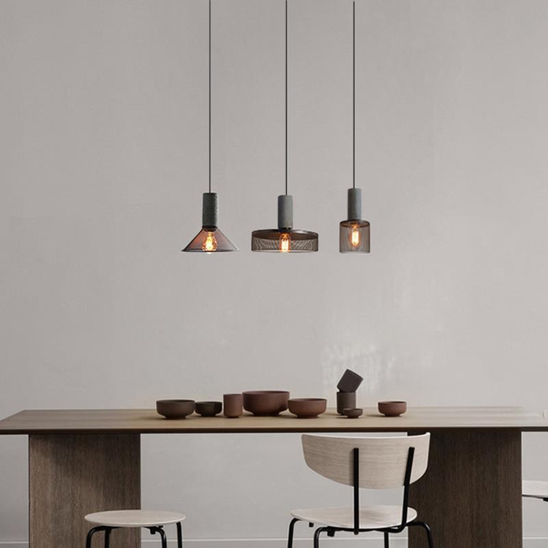 Warme Industriële Plafondlamp met Modern Design