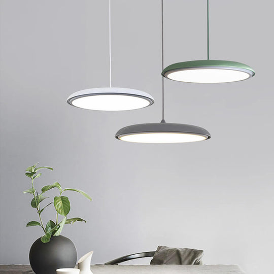 Moderne Kleurrijke LED Hanglamp  met Scandinavisch Design