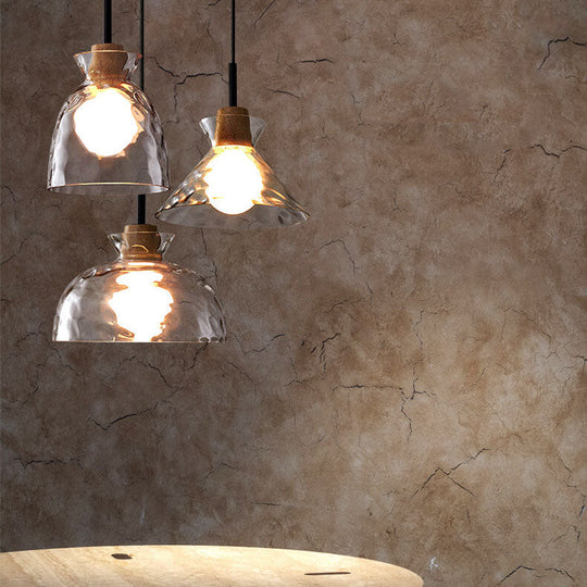 Moderne Glazen Hanglamp met Houten Accenten in Diverse Designs