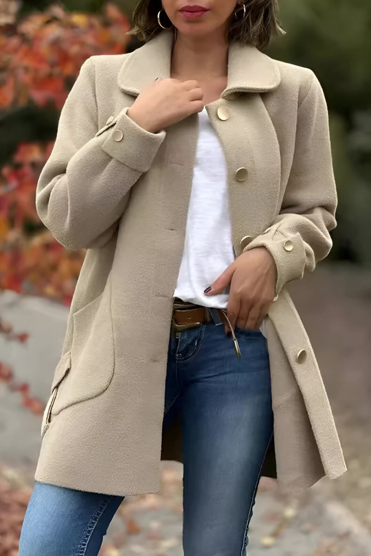 Irena™ | Klassieke jas met knopen