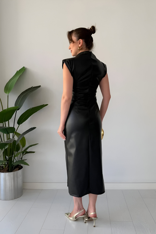 Sona™ | Moderne mouwloze leren jurk