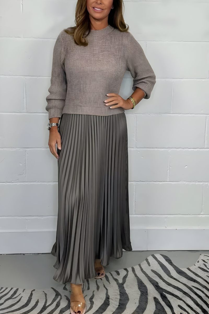 Elara™ | Elegante geplisseerde maxi jurk