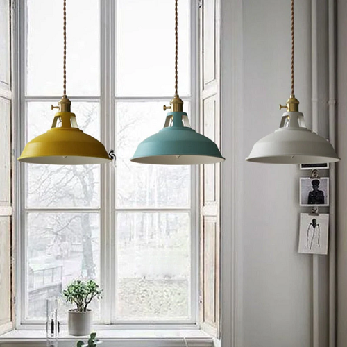 Retro Hanglamp in pastel kleuren voor een Abstract Design
