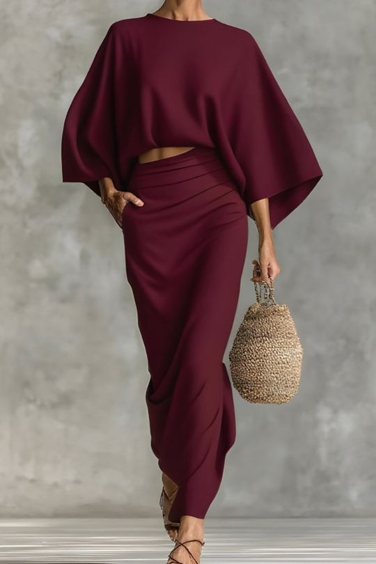 Elara™ | Chique gedrapeerde top en rok set
