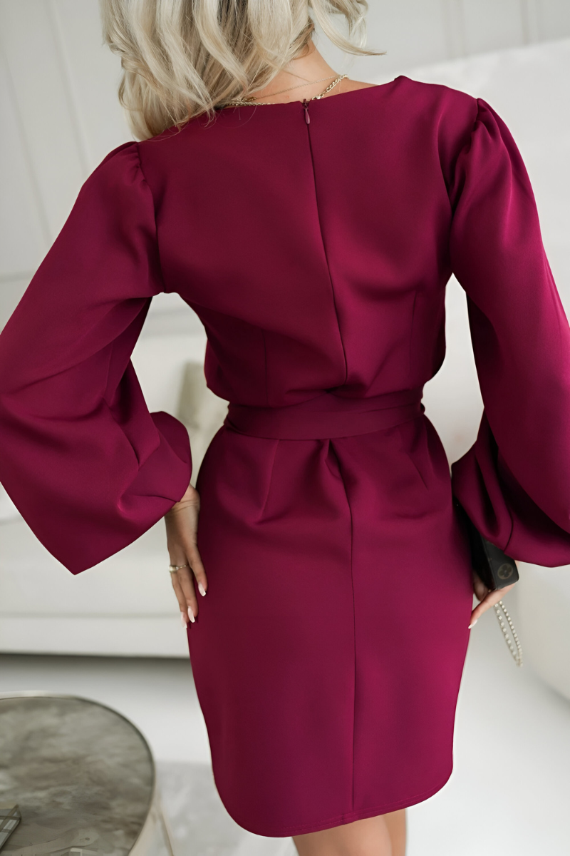 Lira™ | Elegante Satijnen Jurk met Ceintuur