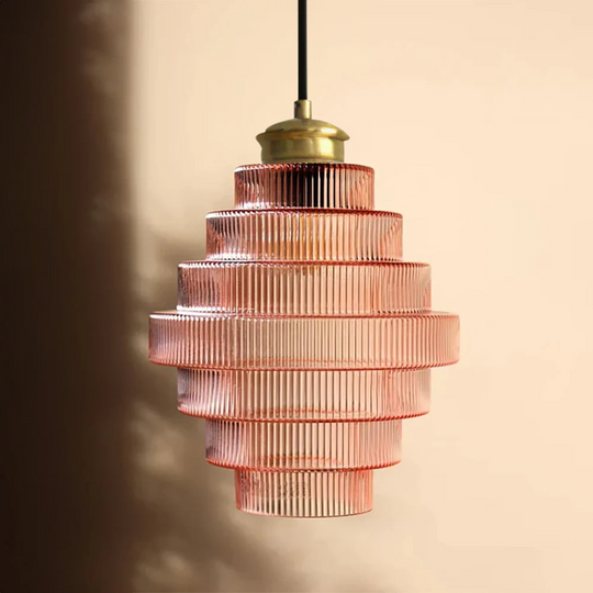 Golvende Glazen Hanglamp met Geribbelde Kap en Messing Details