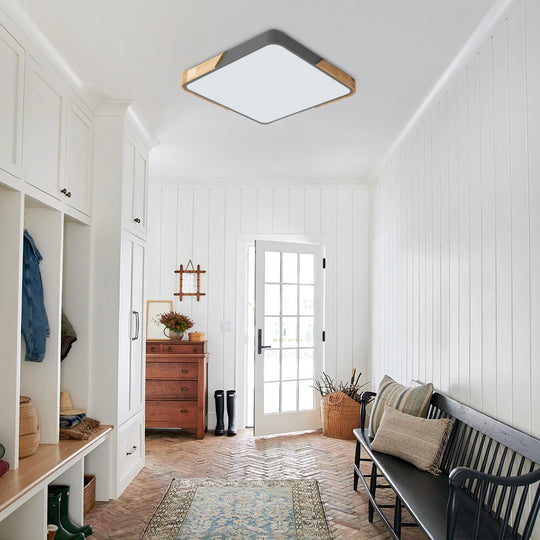 Löla – Moderne LED Plafondlamp met Hout & Acryl Diffuser